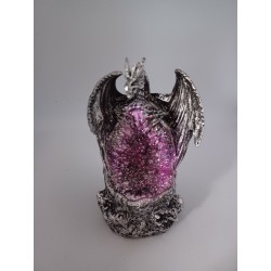 dragon lumineux sur géode