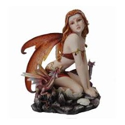 fée rouge à genoux avec 2...