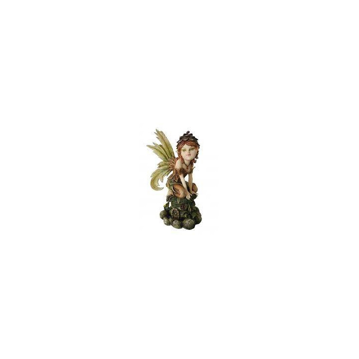 Elfe sur rocher lumineux