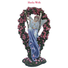 Fée arche de Roses By Sheila Wolk