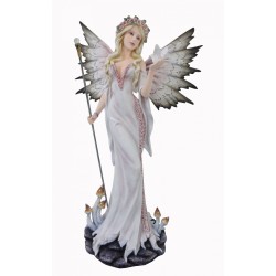 Fée blanche ave son sceptre...