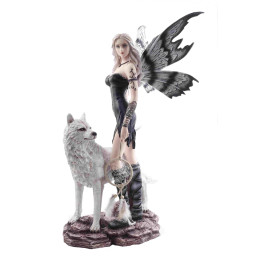 Fée robe noir avec son loup blanc