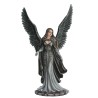 Fée Vélenna dark et ses grandes ailes déployées