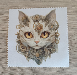 Lingette microfibre carrée ornée d'une tête de chat blanc parée d'engrenages et de rouages steampunk