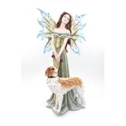 Fée Camilla avec son Chien