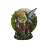 Statue ronde avec une fée son cerf et sa biche