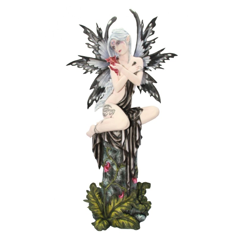 Fée Alisa dénudée avec son drap noir et un petit dragon rouge