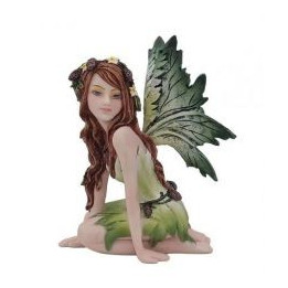 Fée Sellina vêtue de vert