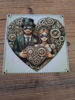 Lingette microfibre carrée avec illustration d'un couple steampunk tenant un cœur en engrenages