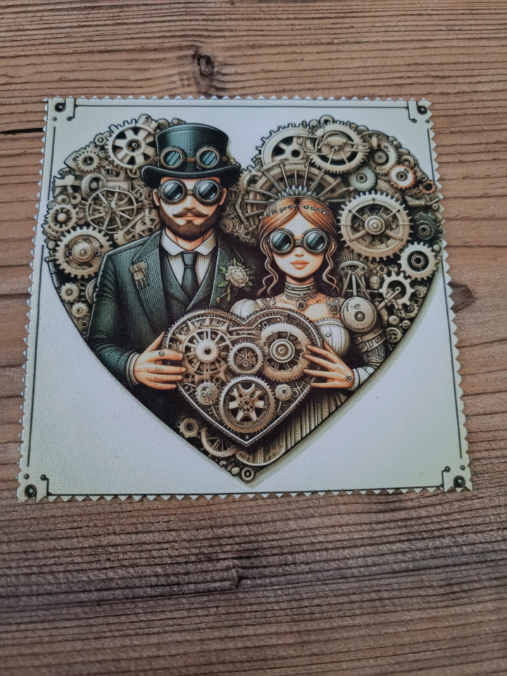Lingette microfibre carrée avec illustration d'un couple steampunk tenant un cœur en engrenages