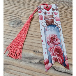 marque page motif coeur