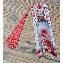 marque page motif coeur