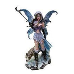 Fée guerrière et son loup