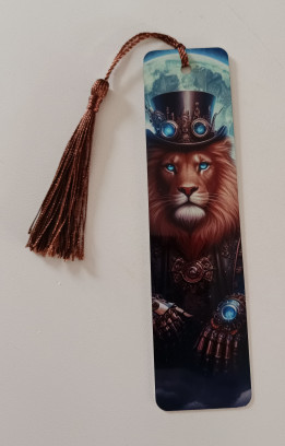 Marque-page illustré d'un lion steampunk avec haut-de-forme et pompon cuivré
