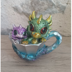 tasse avec  dragons