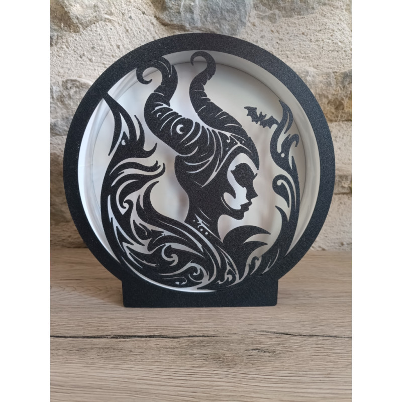 lampe inspiration maléfique