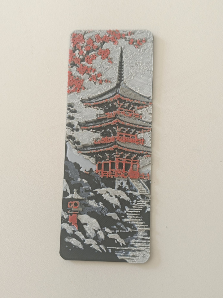 Marque-page rectangulaire imprimé en relief 3D illustrant une pagode asiatique et des fleurs de cerisier